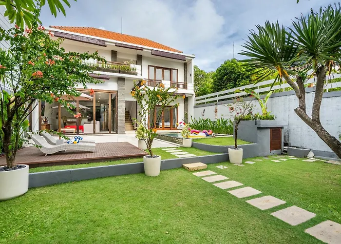 Avaluna By Jb Villa *